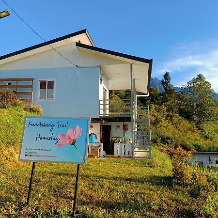 Kundasang Trail Homestay Екстер'єр фото